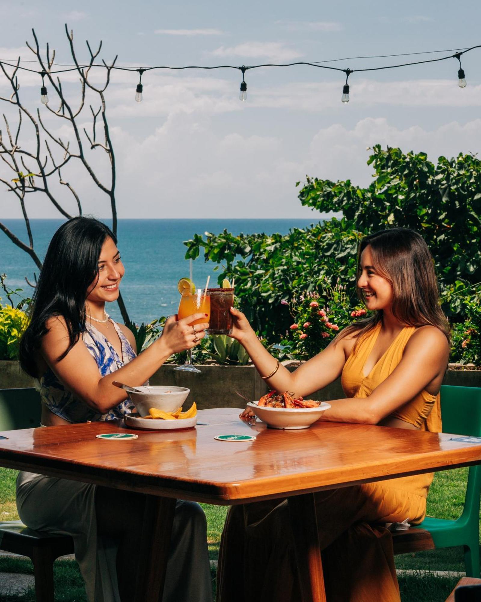 Puro Surf Hotel El Zonte Ngoại thất bức ảnh